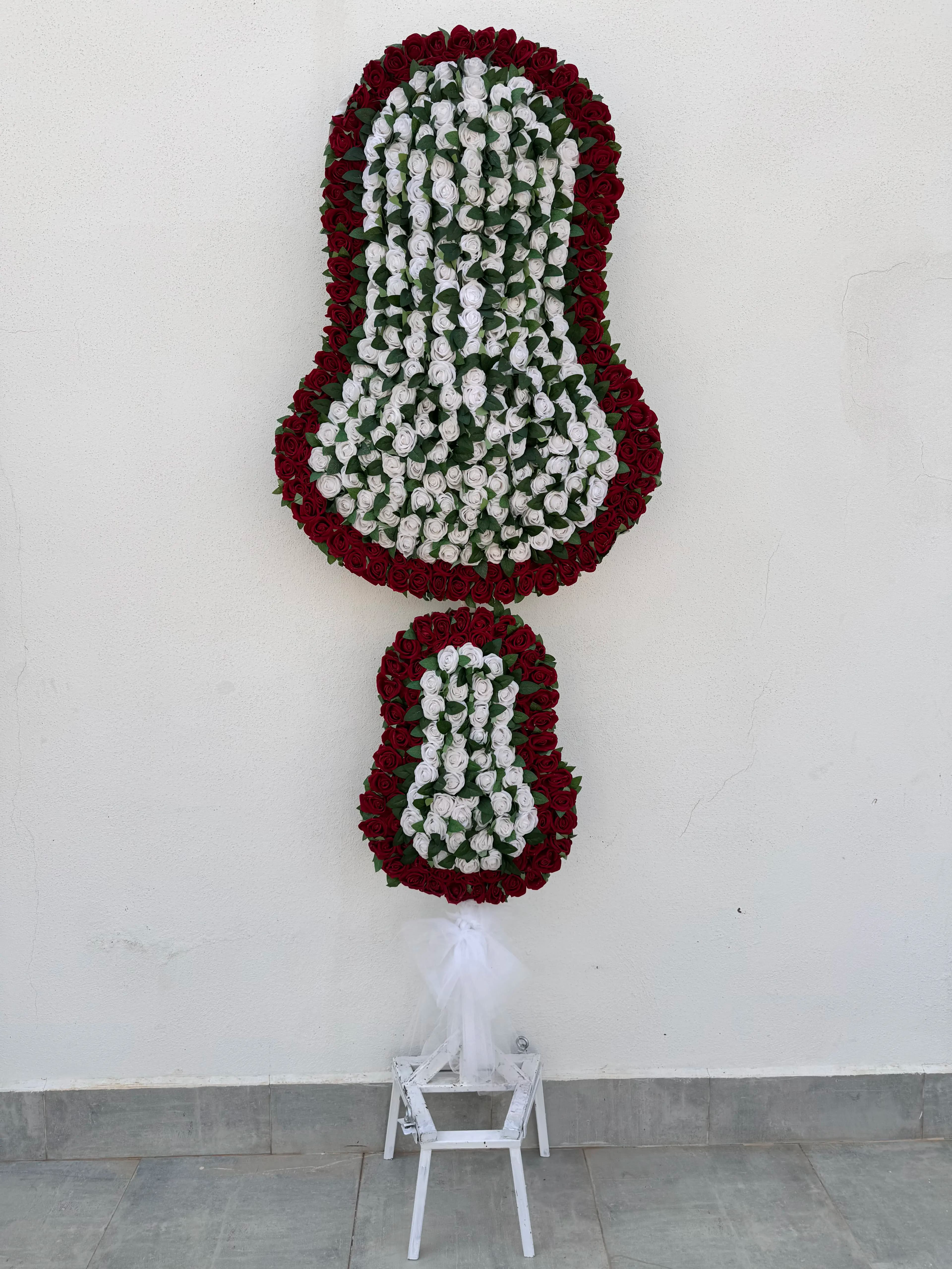 Alanya 7 24 Nobetci Cicekci Celenk 10 - Alanya Demirtaş çelenk teslimatı (birinci sınıf yapay çiçeklerle).