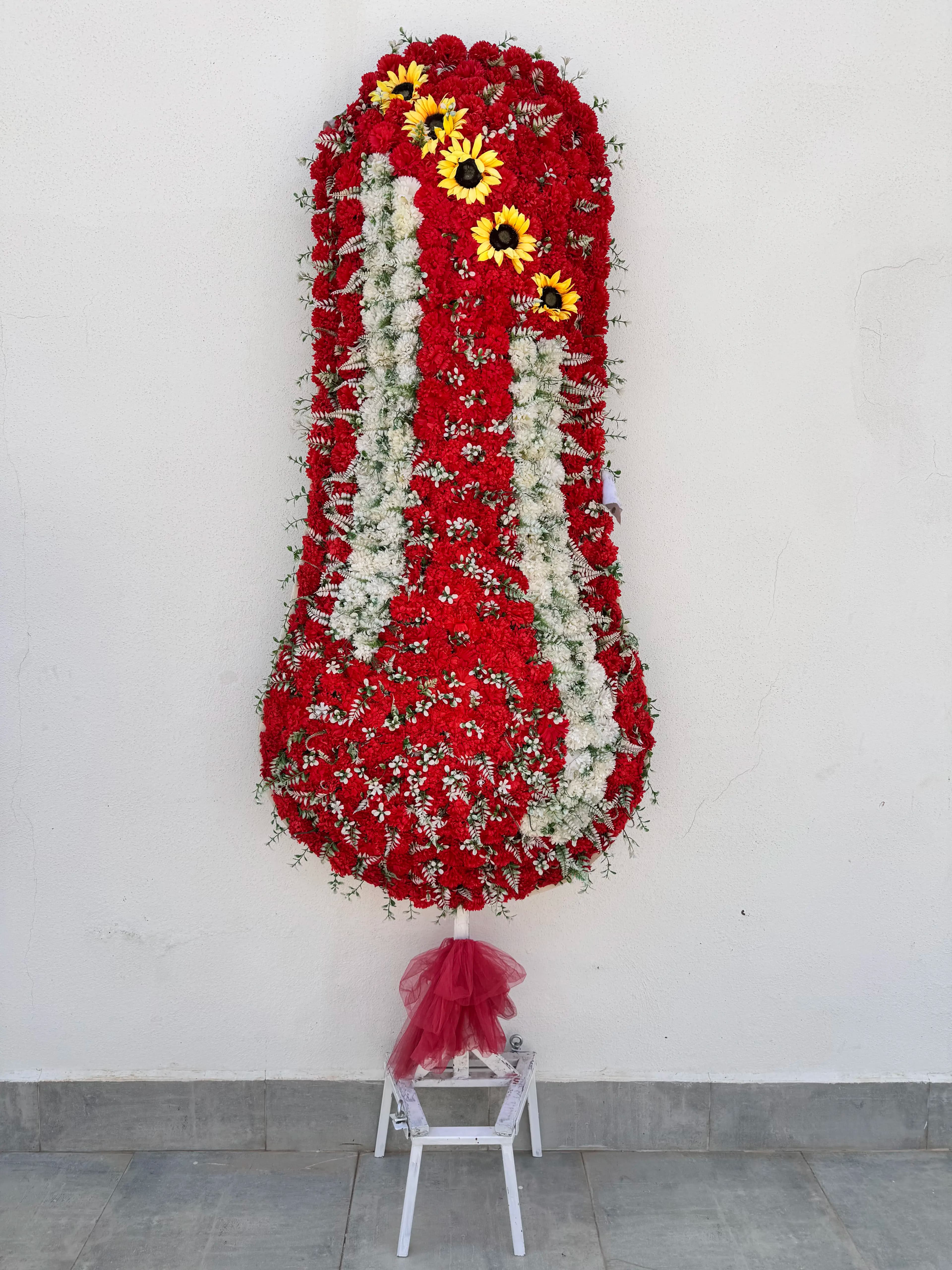 Alanya Cenaze Taziye Celengi Hizli Gonderim 7 - Alanya Avsallar çelenk teslimatı (birinci sınıf yapay çiçeklerle).