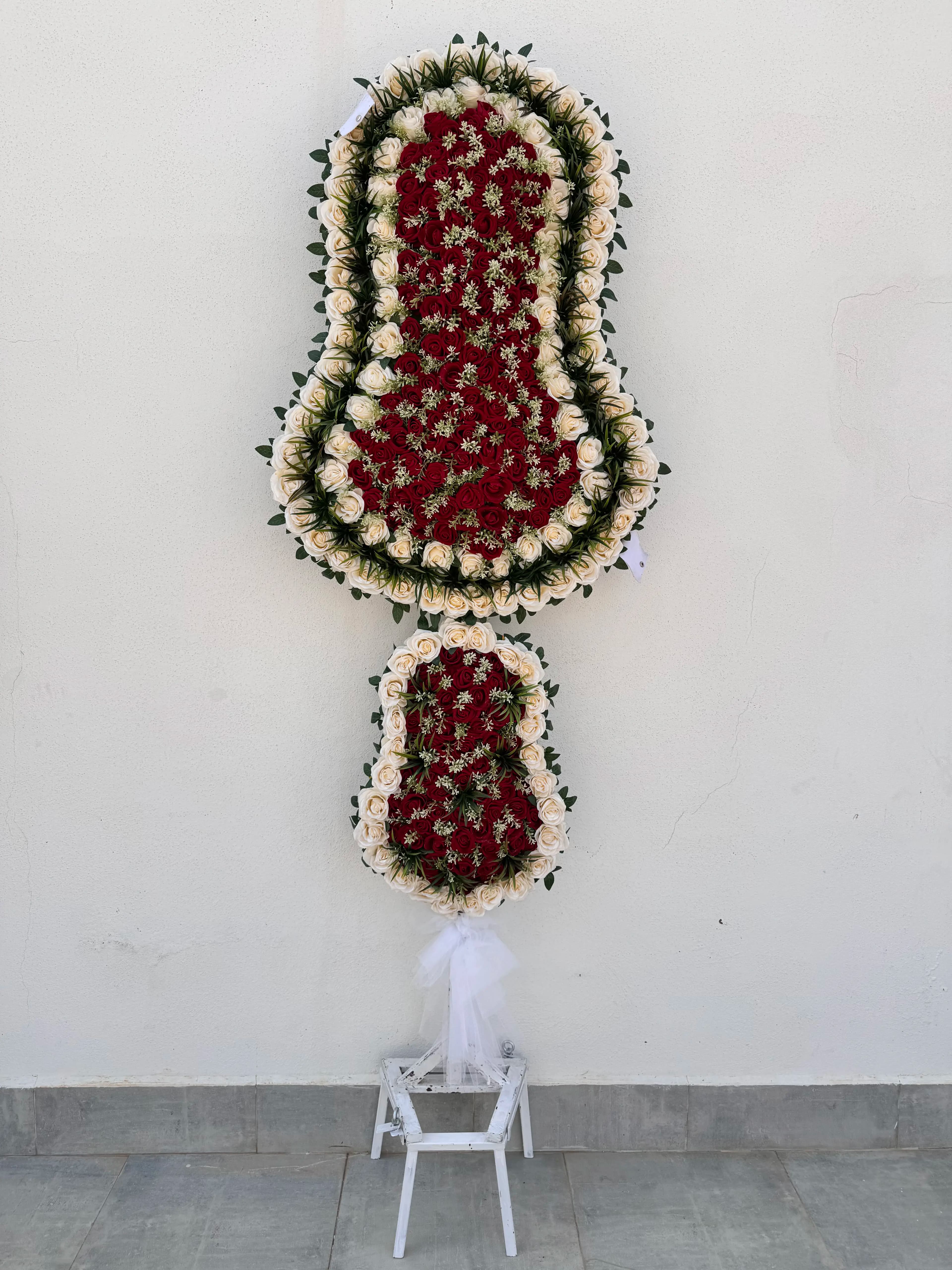 Alanya Cicekci Celenk Tasarimlari 8 - Alanya Payallar çelenk teslimatı (birinci sınıf yapay çiçeklerle).