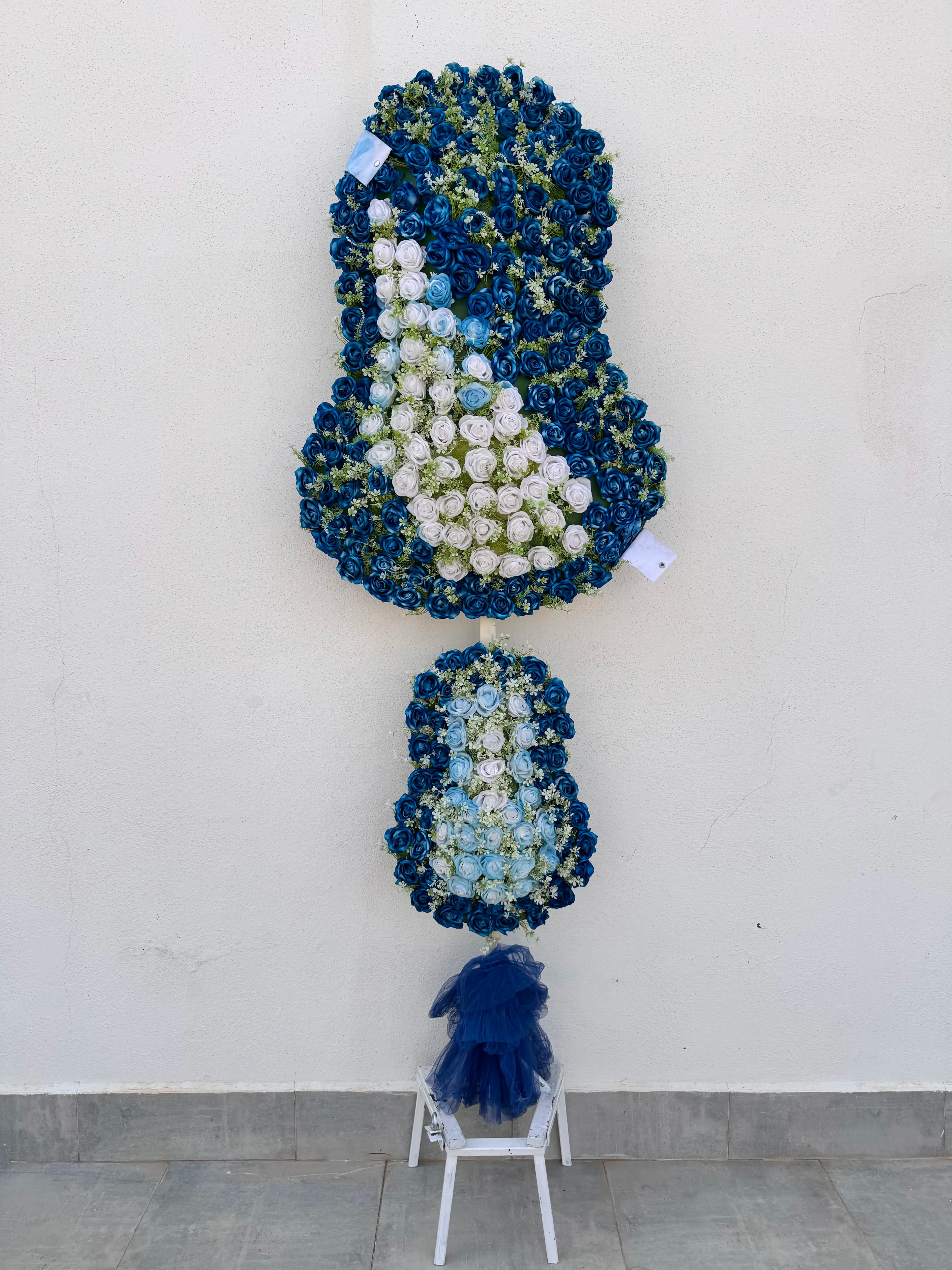 Alanya Geneli Tum Bolgelere Hizli Celenk Servisi 9 - Alanya Türkler çelenk teslimatı (birinci sınıf yapay çiçeklerle).