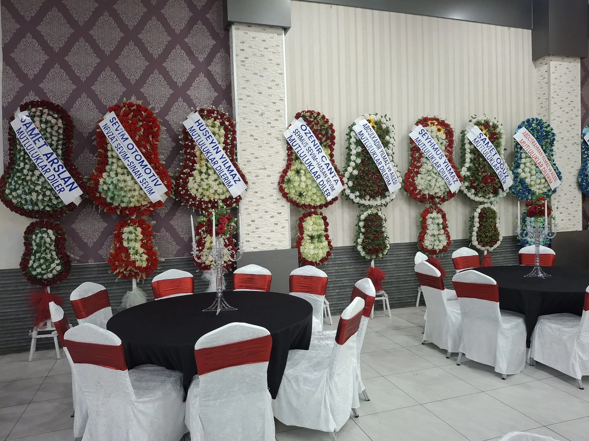 Alanya Kestel mahallesinde yapay çelenk siparişi teslimat kanıtı